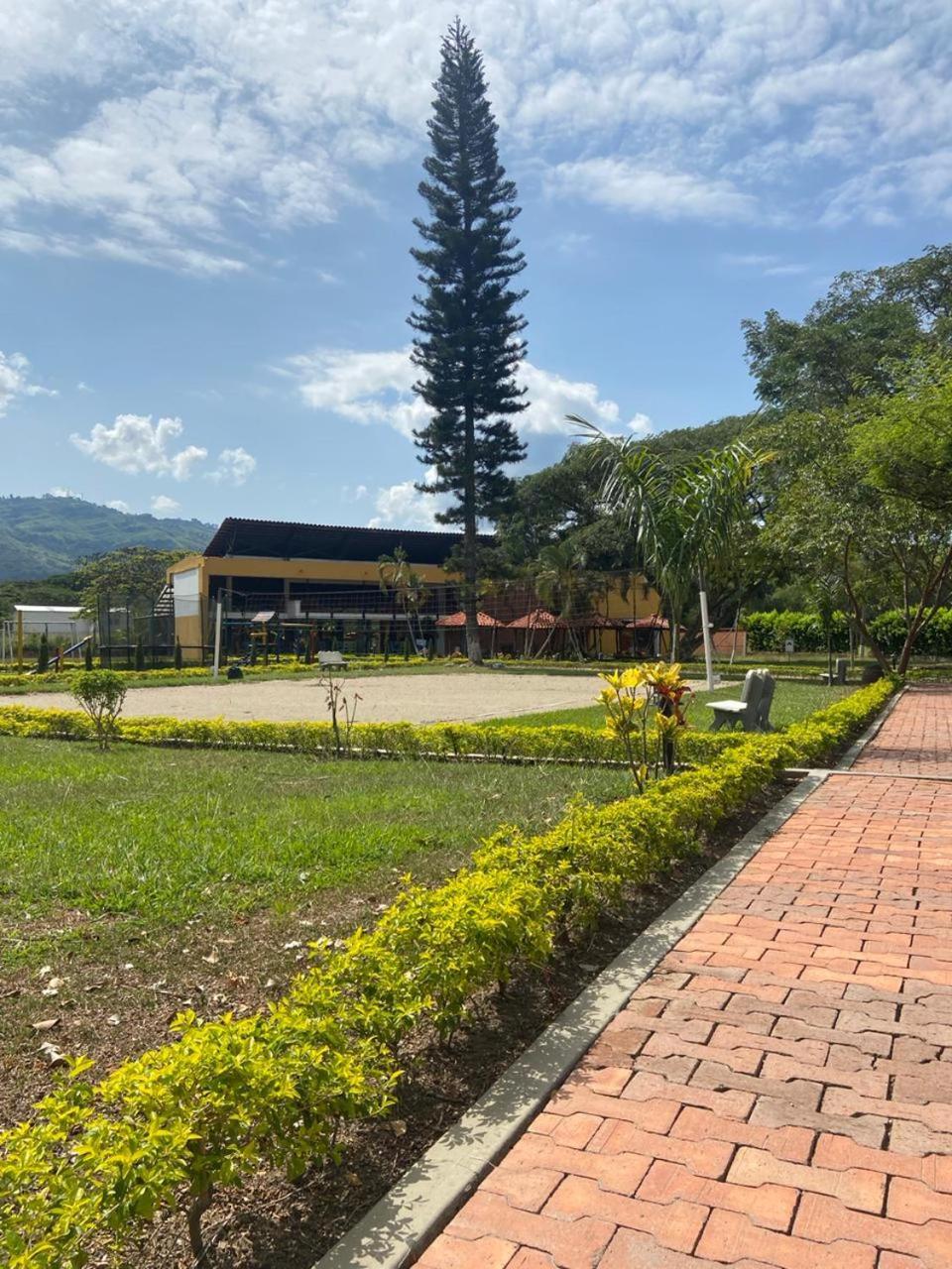 Hotel Villa Zaragoza Exterior photo